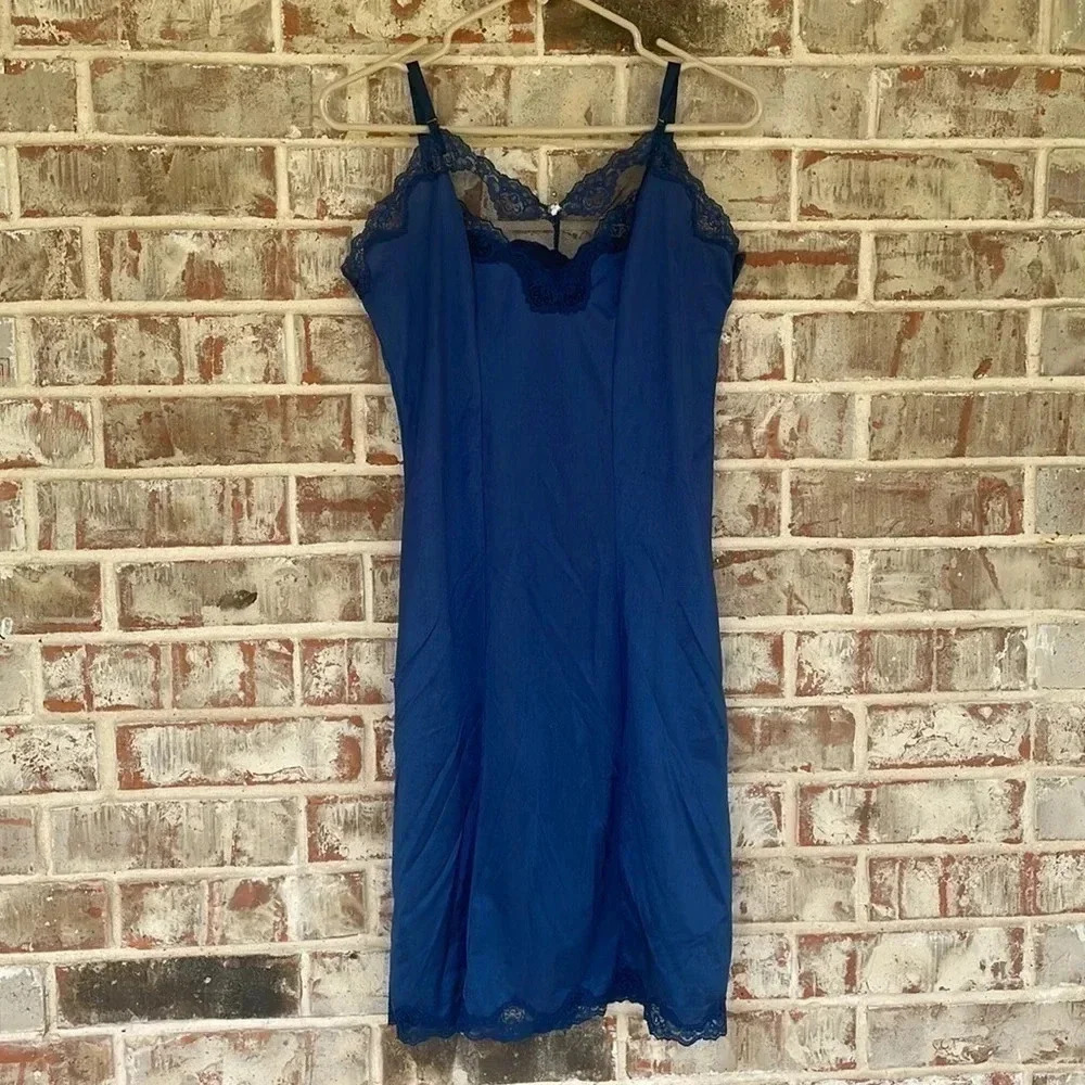 Belle Fleur Navy Lace Full Slip